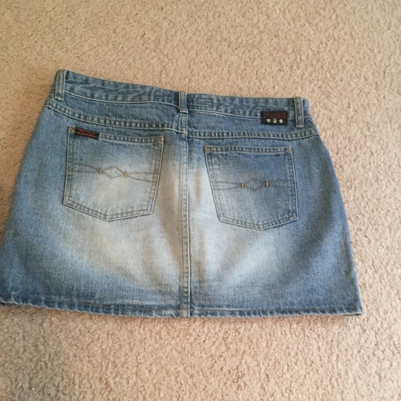 Blue jean skirt. Mud brand. Size 11 - Picture 5 of 6